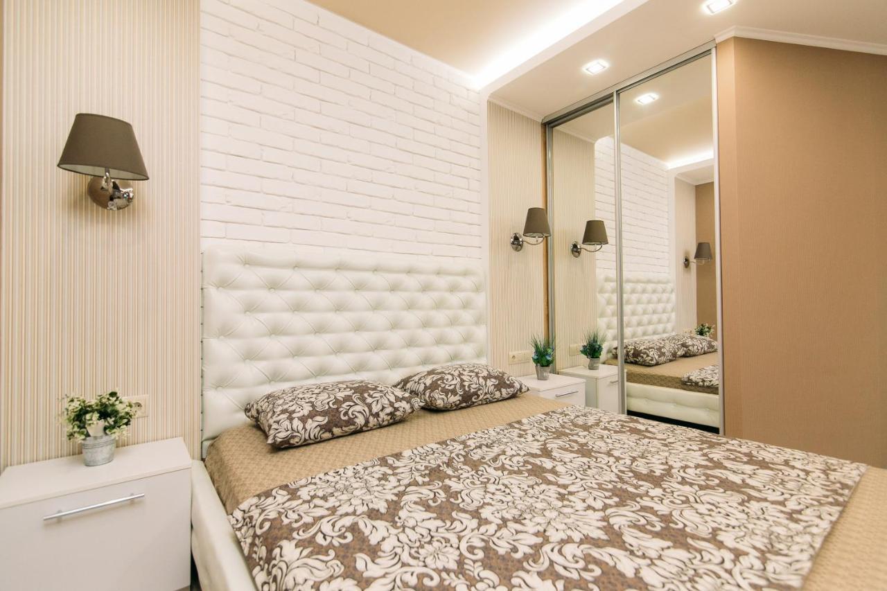 Vip Apartments Faraon On Kharkovskaya 1 Floor Суми Екстериор снимка